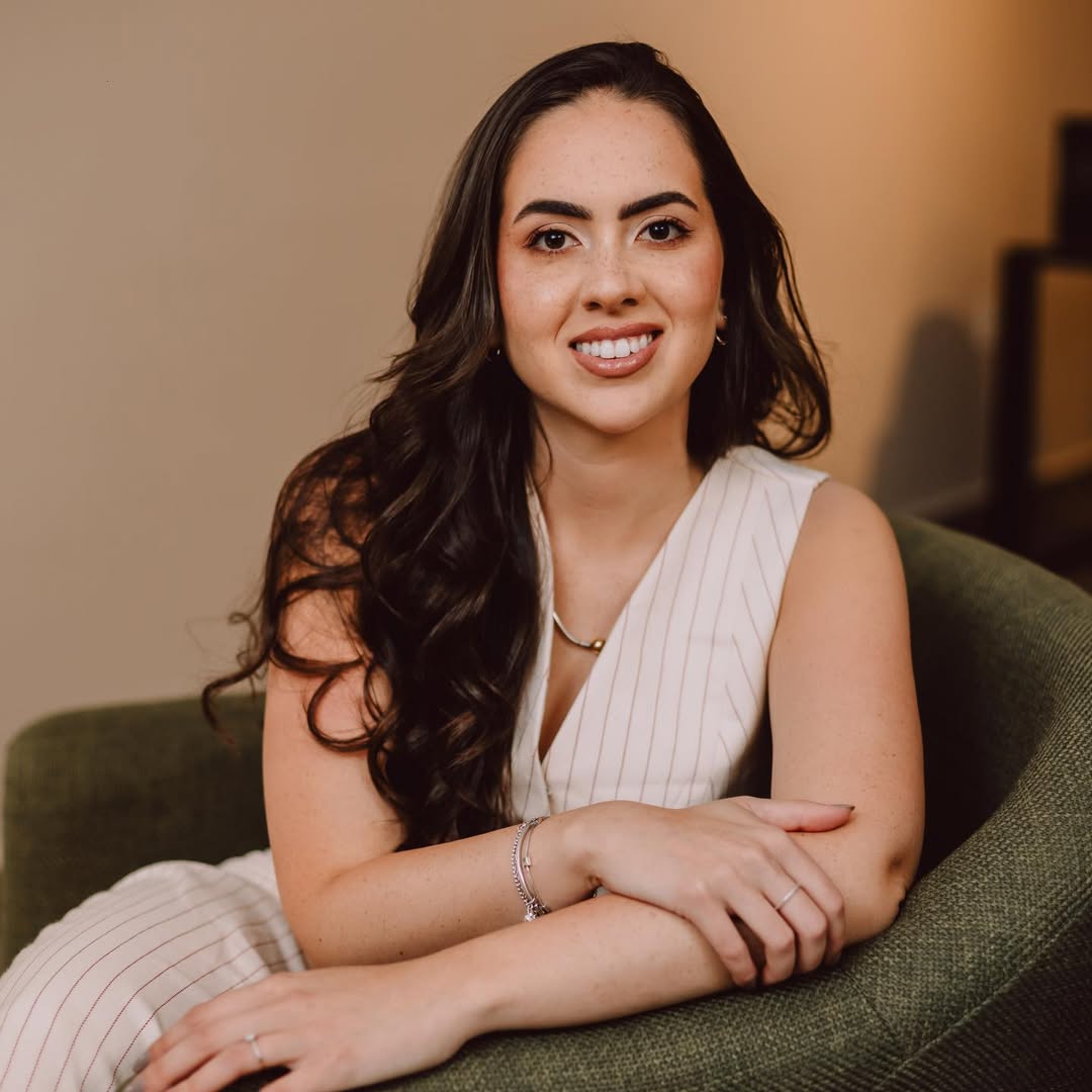 Nathália Trotta em seu estúdio de arquitetura